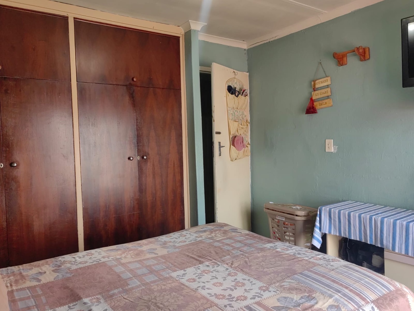 4 Bedroom Property for Sale in Eastridge Western Cape